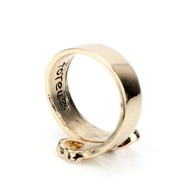 Hollow Love Dog Claw Ring