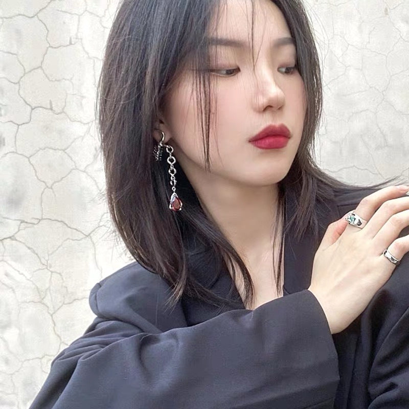 European And American Fashion New Trendy Cone Gemstone Splicing Earrings