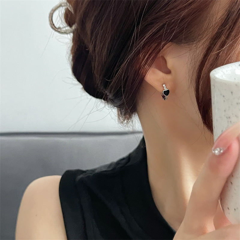 Black Love Heart Earrings Female Summer Ear Clip