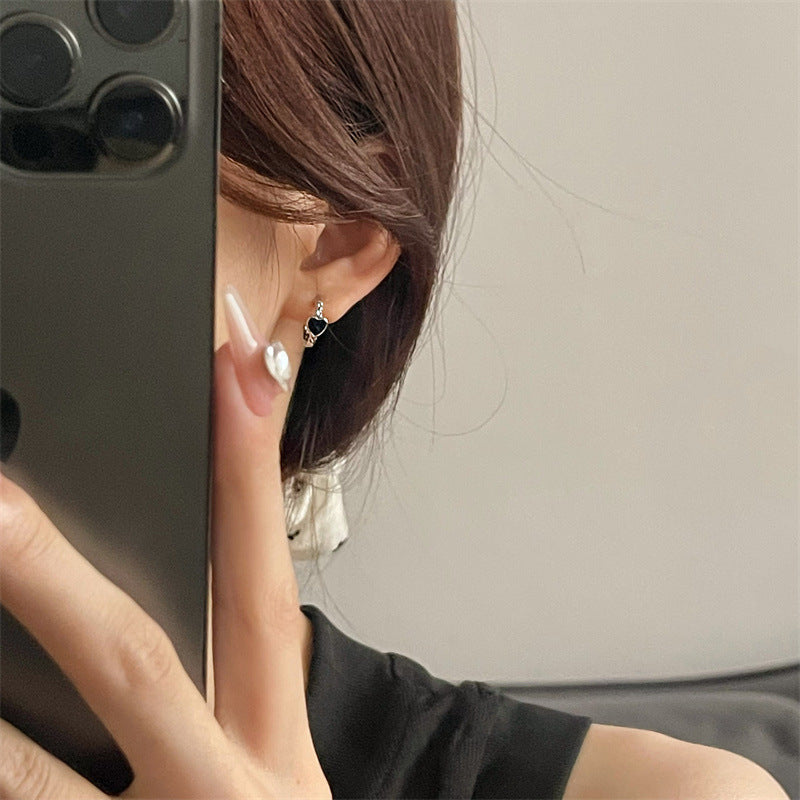 Black Love Heart Earrings Female Summer Ear Clip