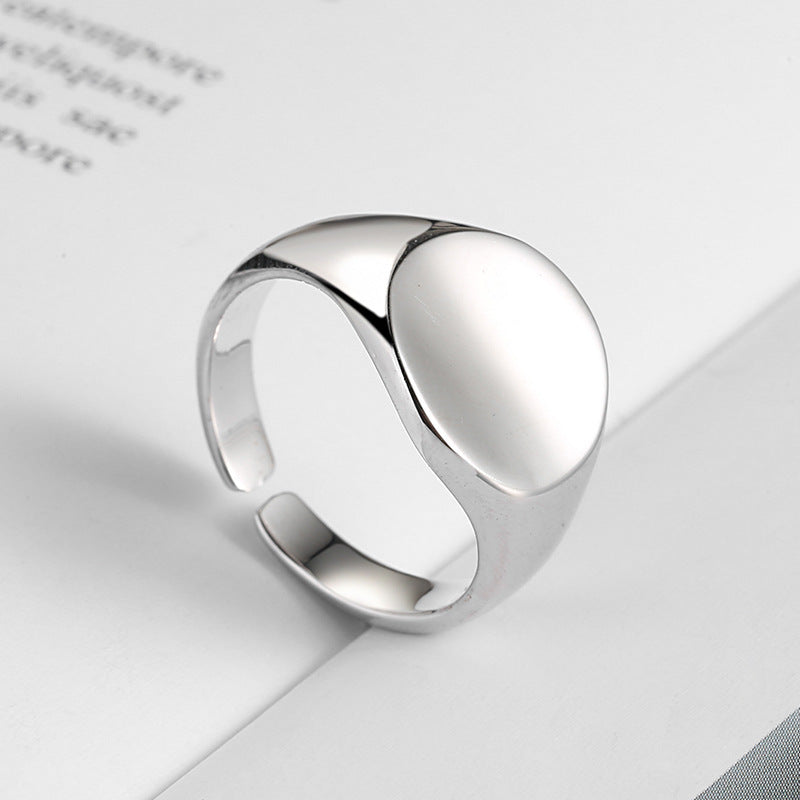 Oval smooth ring atmosphere index ring fashion