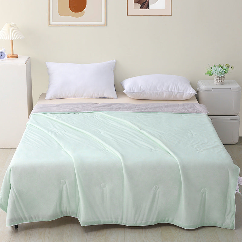 Machine Washable Cool Feeling Ice Silk Thin Quilt