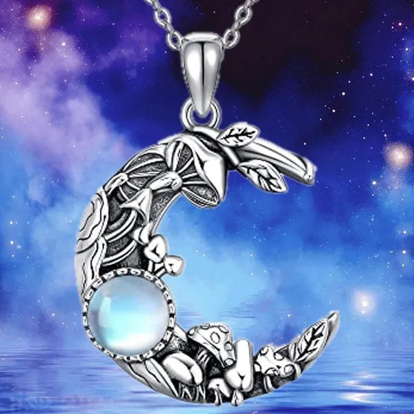 Bohemian Retro Moon Men And Women Pendant